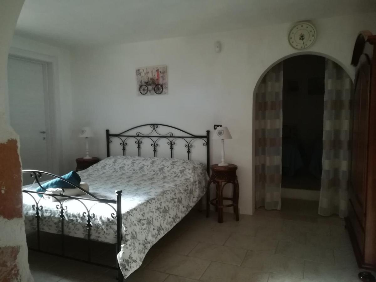Trullo Alessandro E Villa Raffaela San Vito dei Normanni Exterior foto